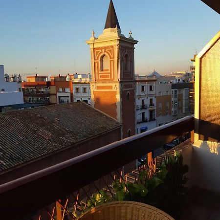 Espacio Amalia Triana Sevilla Eksteriør bilde