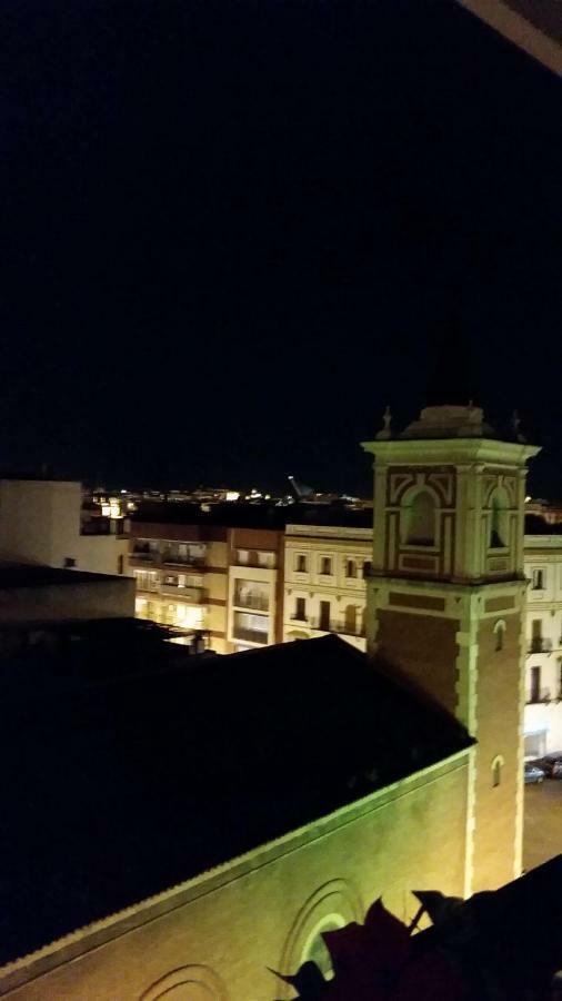 Espacio Amalia Triana Sevilla Eksteriør bilde