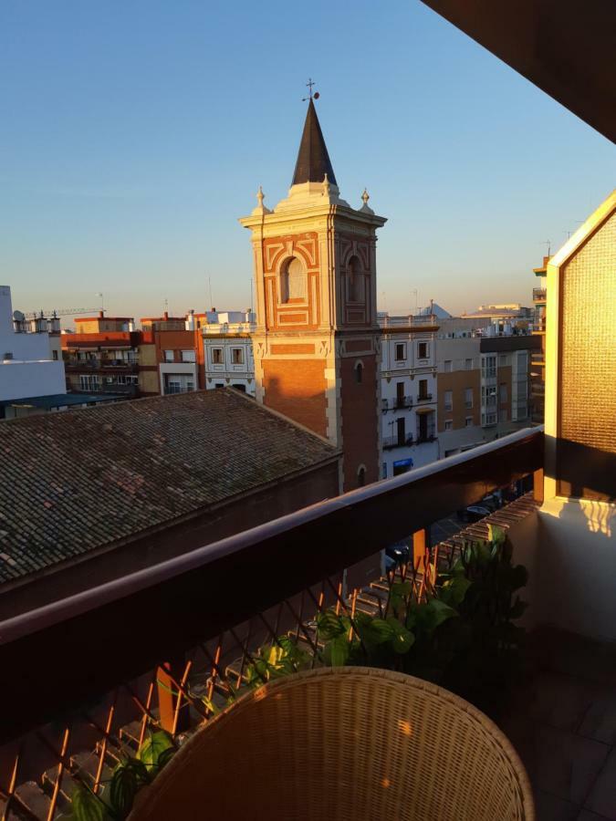 Espacio Amalia Triana Sevilla Eksteriør bilde